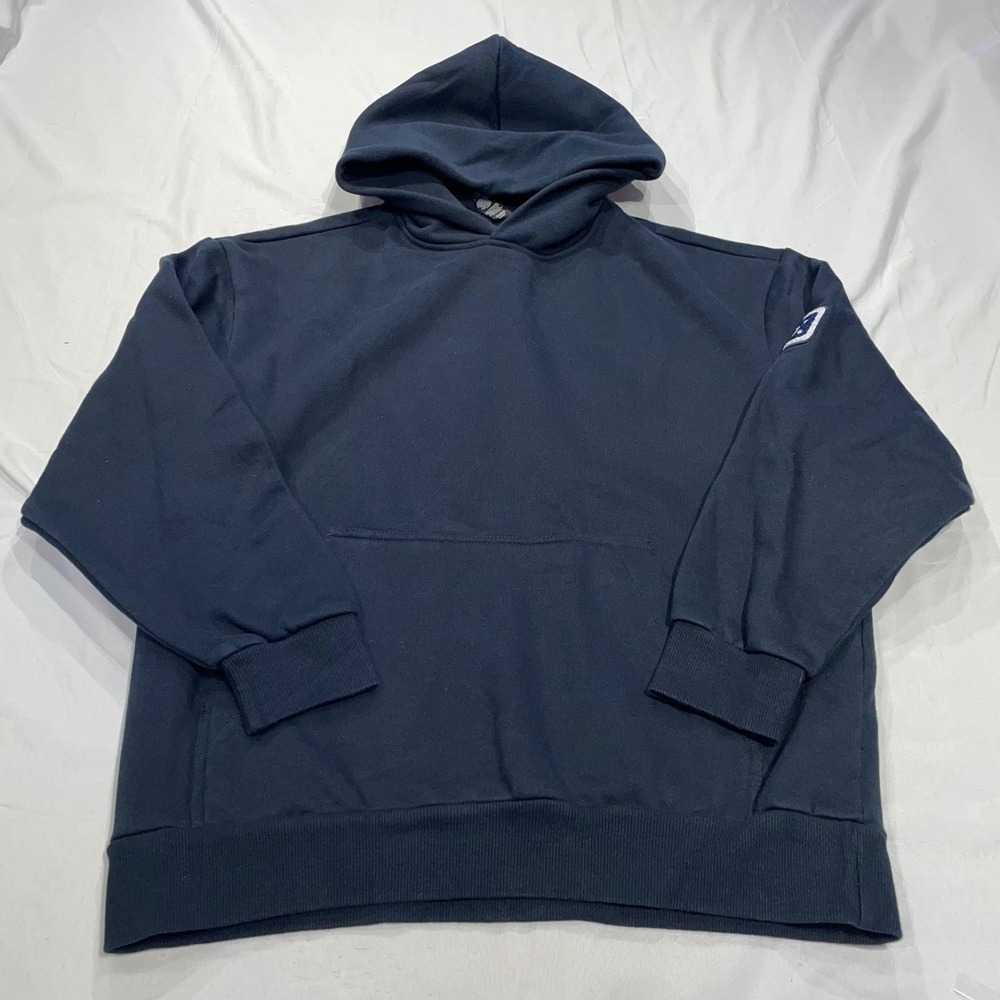 District VIT Heavyweight Hoodie Mens Medium Navy Blue Sad Face Patch Pullover